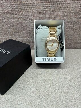 Timex Gold woman’s watch